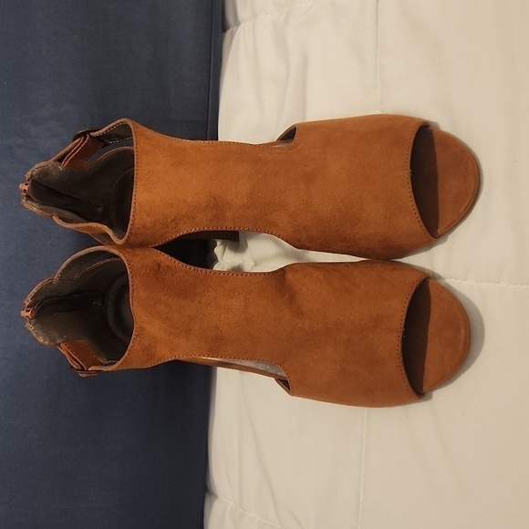 Moda Spana peeptoe SZ 10 - Picture 1 of 8